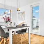 Schleikubus - Ihr Schwimmendes Ferienparadies Im Ostseeresort Ольпениц