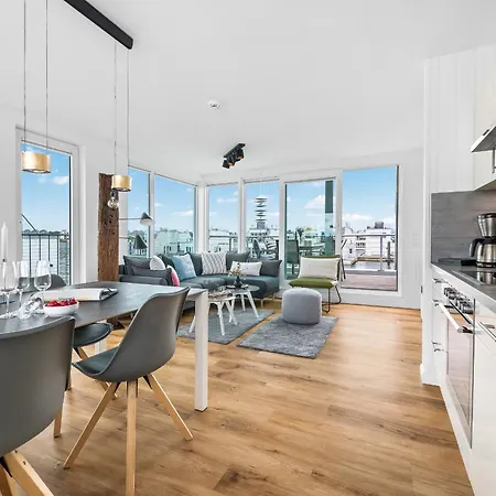 Schleikubus – Ihr Schwimmendes Ferienparadies Im Ostseeresort