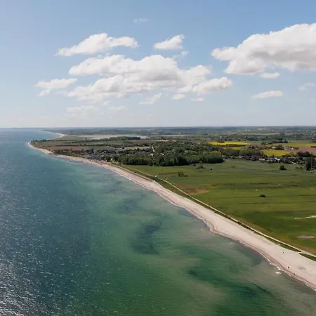 Schleikubus - Ihr Schwimmendes Ferienparadies Im Ostseeresort * Olpenitz